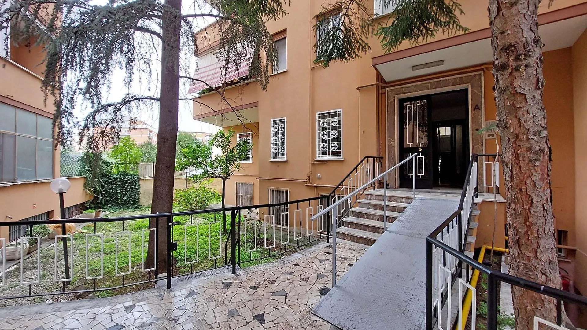 Tm Apartment Rome Italy